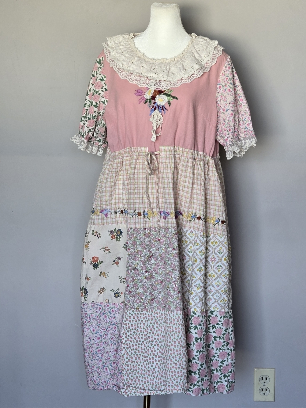 Boho Embroidered Floral Patchwork Midi Summer Dress Cottagecore Romantic - Picture 12 of 12